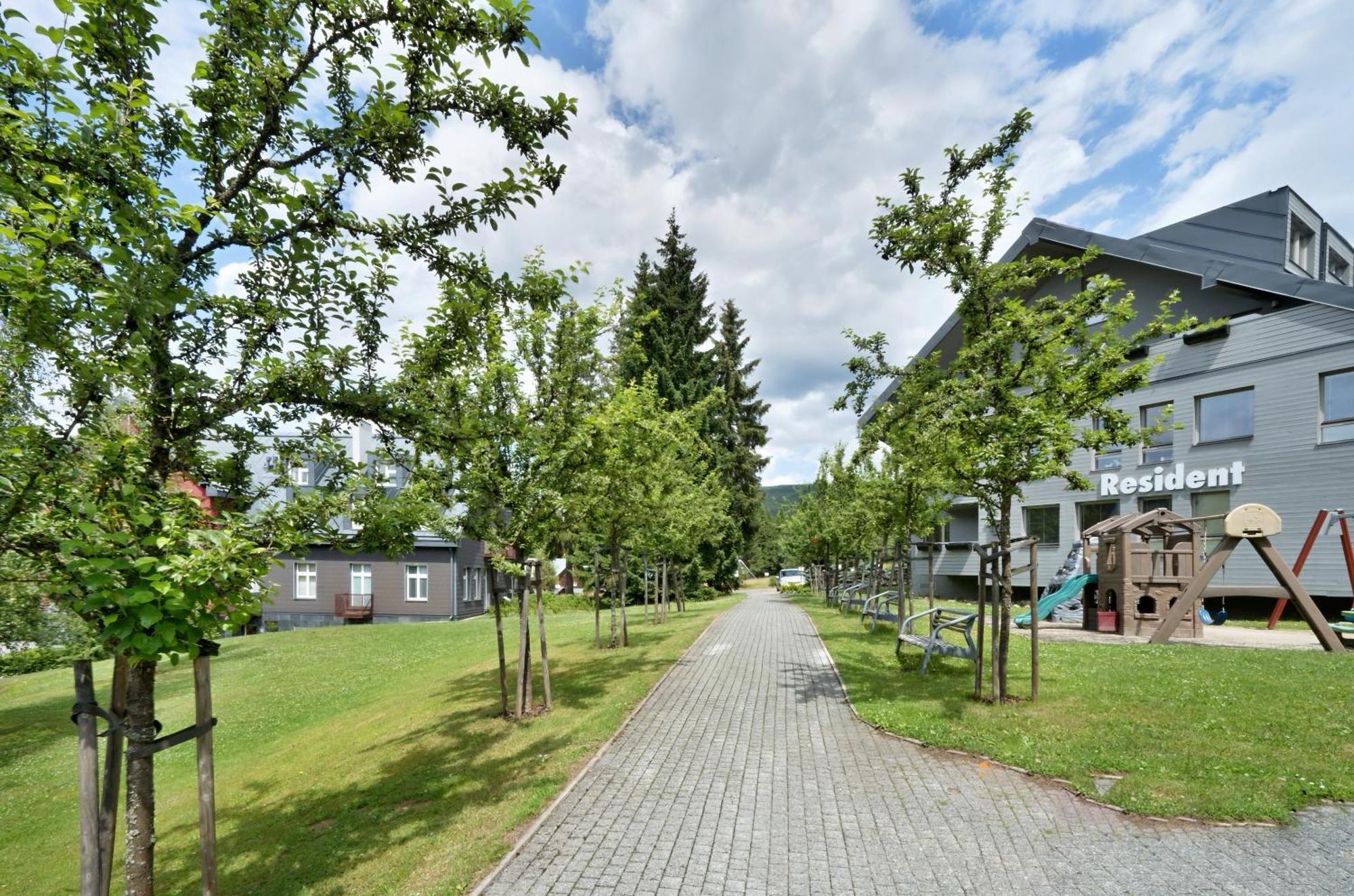 Free Wellness & Spa Multimedia Apartment - Snidane V Cene - Zdarma Vstup Do Wellness, Virive Vany, Solna Sauna, Finska Sauna, Parni Sauna, Masaze, Playstation 5 A Hry, Sklep, Moderni Vybaveni, Parkovani Zdarma, Vybaveni Pro Deti, Klidna Lokalita Harrachov Bagian luar foto